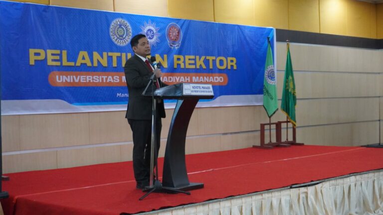Kepala LLDIKTI XVI Hadiri Pelantikan Rektor Universitas Muhammadiyah Manado