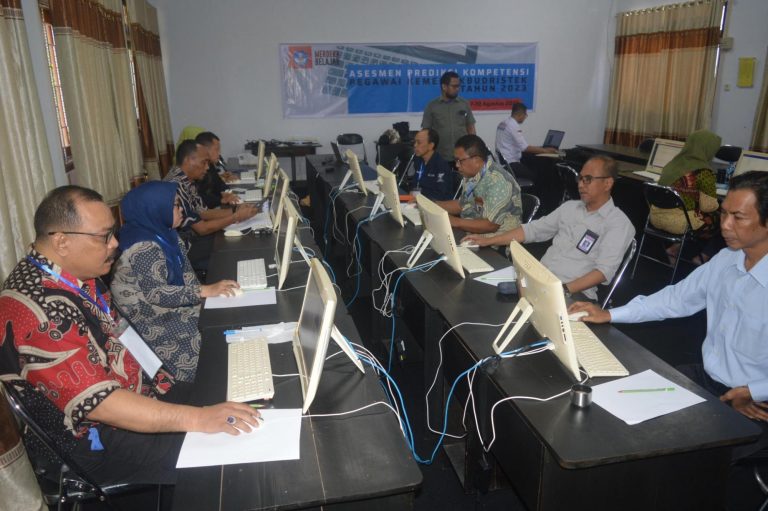 Mengukur Kompetensi Diri, PNS LLDIKTI XVI Ikuti Asesmen Prediksi Kompetensi Pegawai Kemendikbudristek Tahun 2023