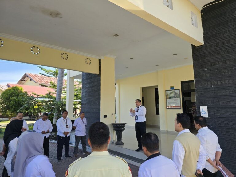 LLDIKTI Wilayah XVI Gorontalo Gelar Apel Kerja Mingguan, Kepala Lembaga Umumkan Implementasi Sistem Kerja Hybrid