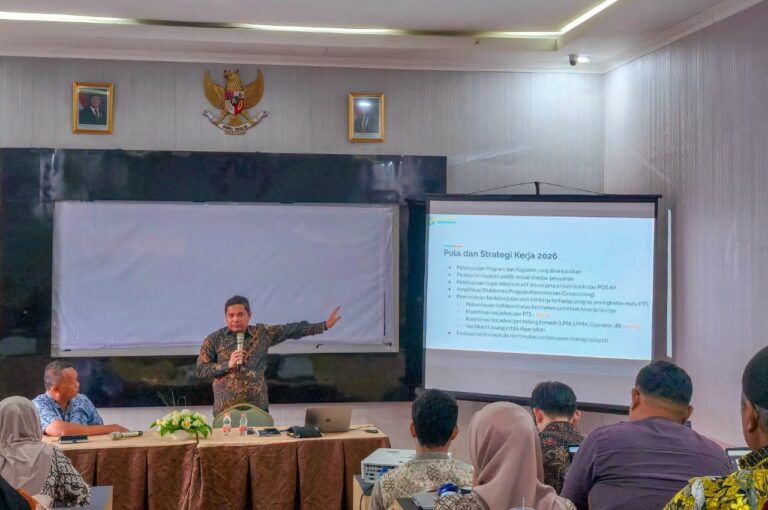 Pimpin Briefing Awal Tahun, Munawir Razak Gaungkan Transformasi Budaya Kerja Menuju Diktisaintek Berdampak