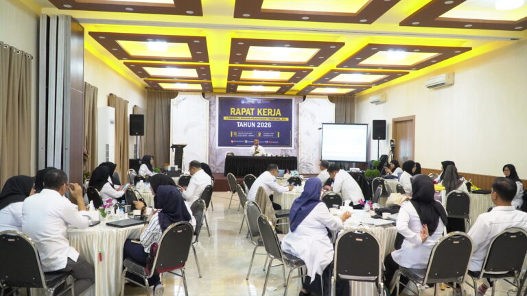 Sinergi Pelayanan Tiga Provinsi, LLDIKTI Wilayah XVI Matangkan Program Kerja Strategis Seluruh Tim Kerja